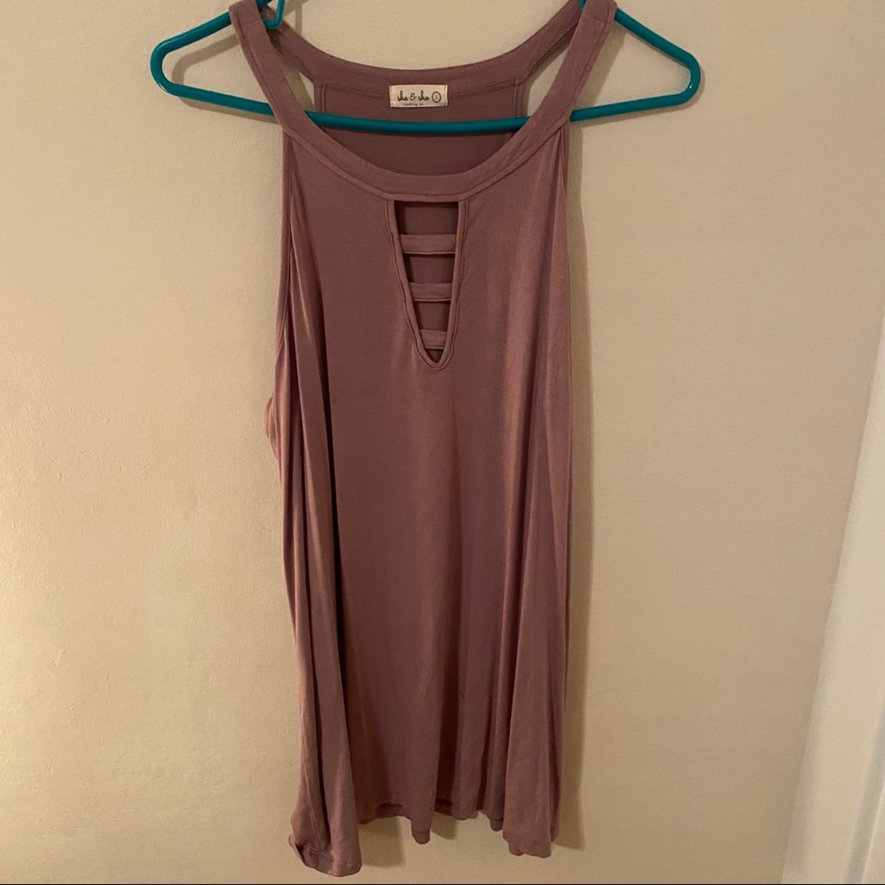 Ladder detail tank top